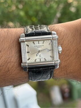 Charriol Actor Steel diamond Bezel 34mm Watch Quartz movement